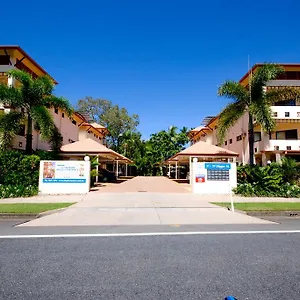 **** Aparthotel Plaza Australia
