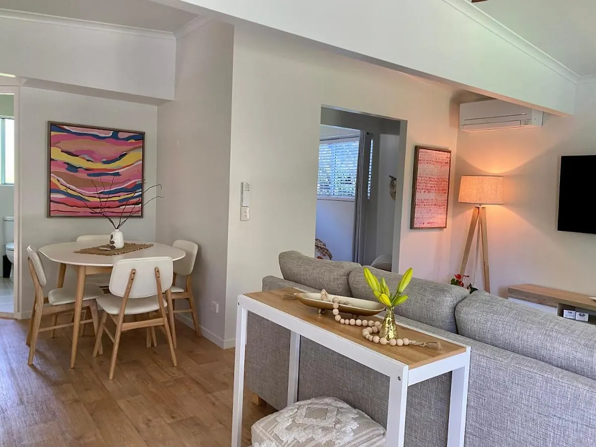 Maleny Lake Cottages