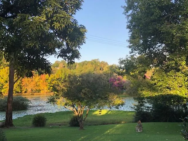 Guest house Maleny Lake Cottages